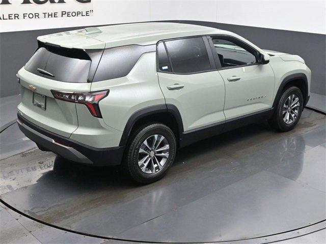 new 2026 Chevrolet Equinox car, priced at $30,290
