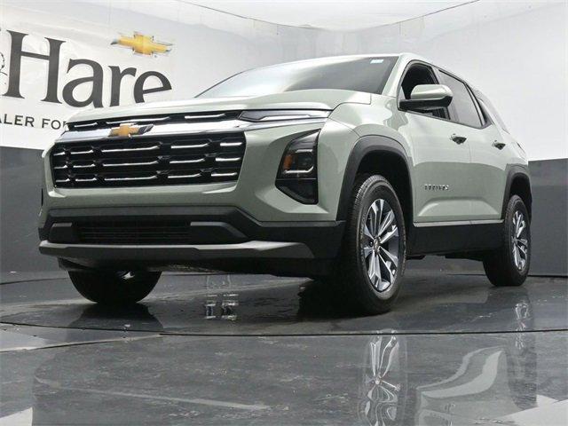 new 2026 Chevrolet Equinox car, priced at $30,290