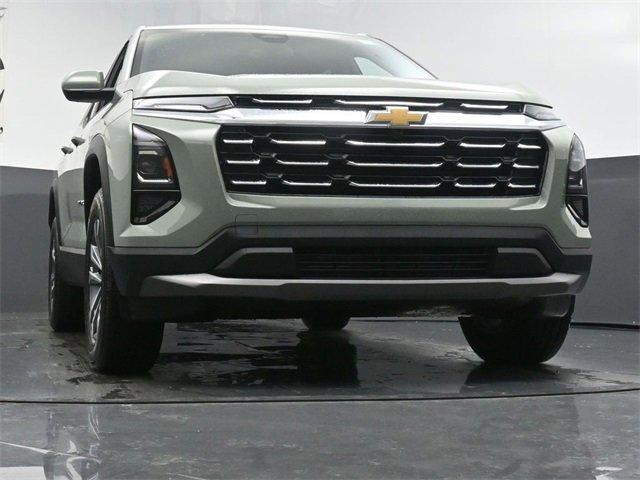 new 2026 Chevrolet Equinox car, priced at $30,290
