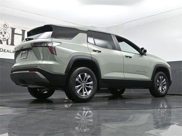 new 2026 Chevrolet Equinox car, priced at $30,290