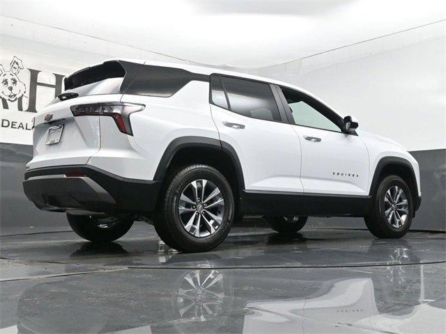 new 2026 Chevrolet Equinox car, priced at $30,290