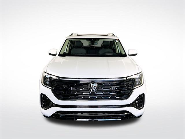 new 2024 Volkswagen Atlas car, priced at $53,888