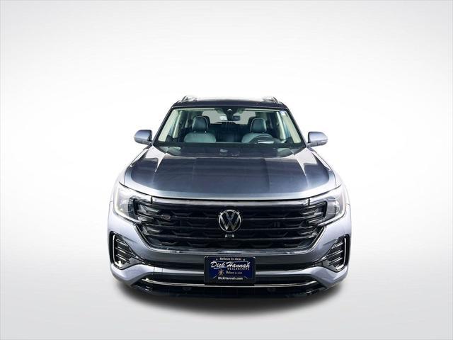 new 2024 Volkswagen Atlas car, priced at $50,417