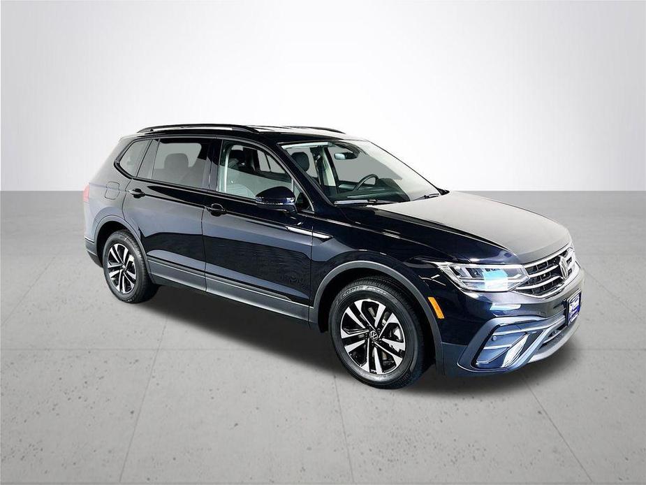 new 2024 Volkswagen Tiguan car, priced at $28,558