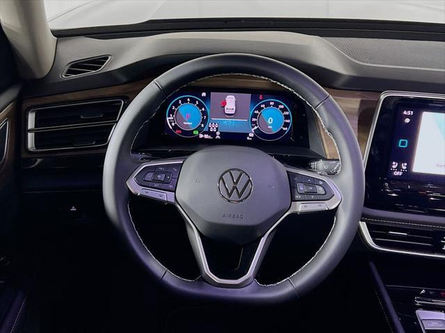 new 2024 Volkswagen Atlas car, priced at $44,036
