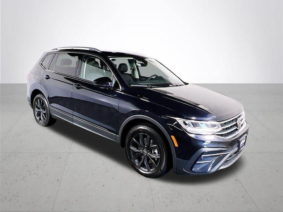 new 2024 Volkswagen Tiguan car, priced at $33,611