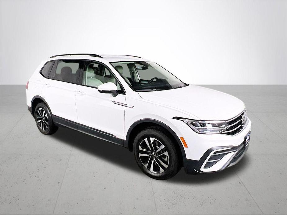 new 2024 Volkswagen Tiguan car, priced at $29,008