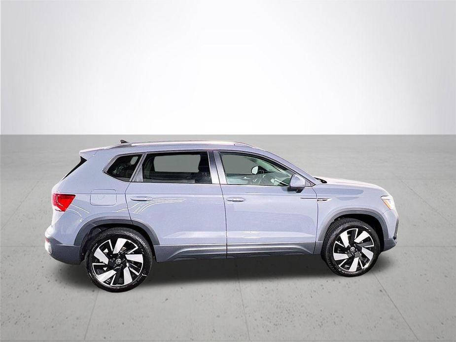 new 2024 Volkswagen Taos car, priced at $36,481