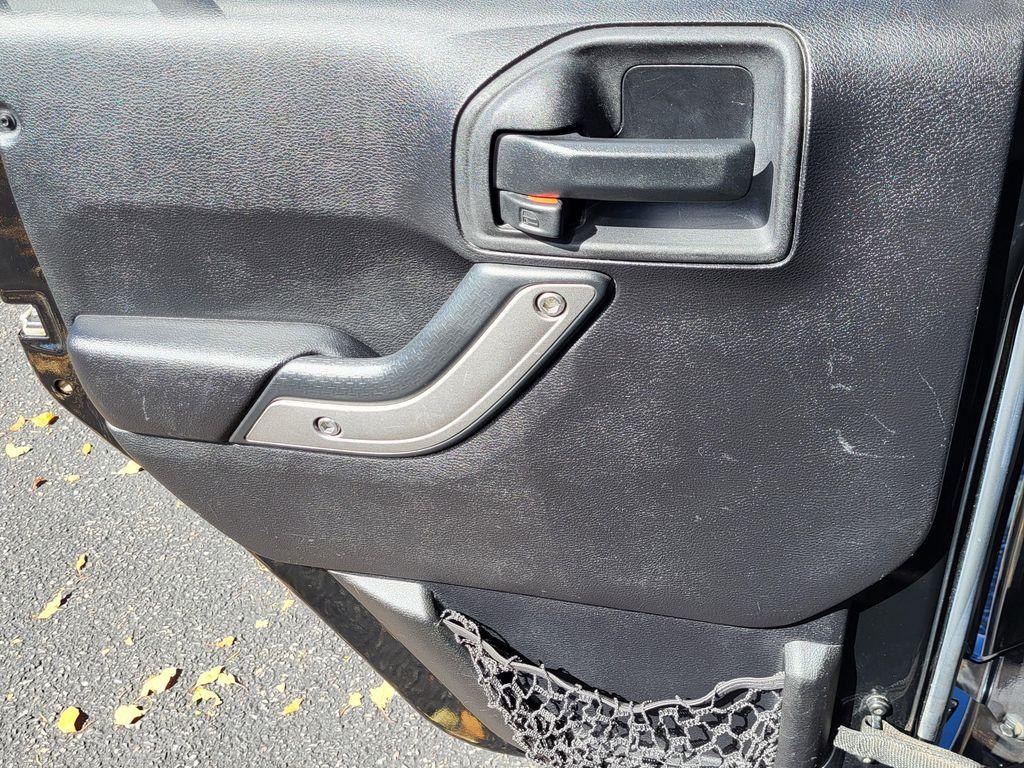 used 2014 Jeep Wrangler Unlimited car, priced at $13,598