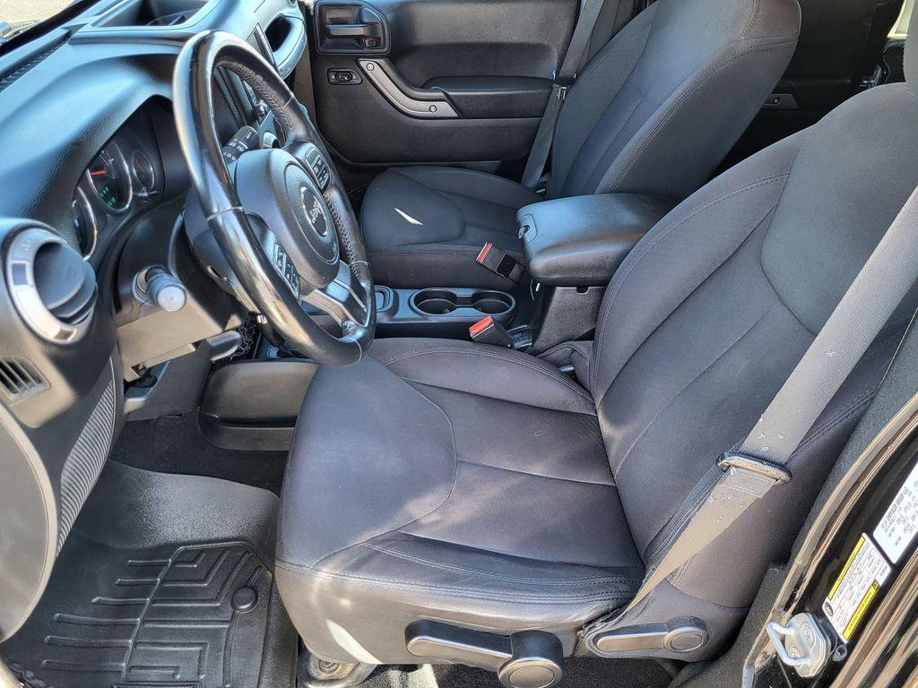 used 2014 Jeep Wrangler Unlimited car, priced at $13,598