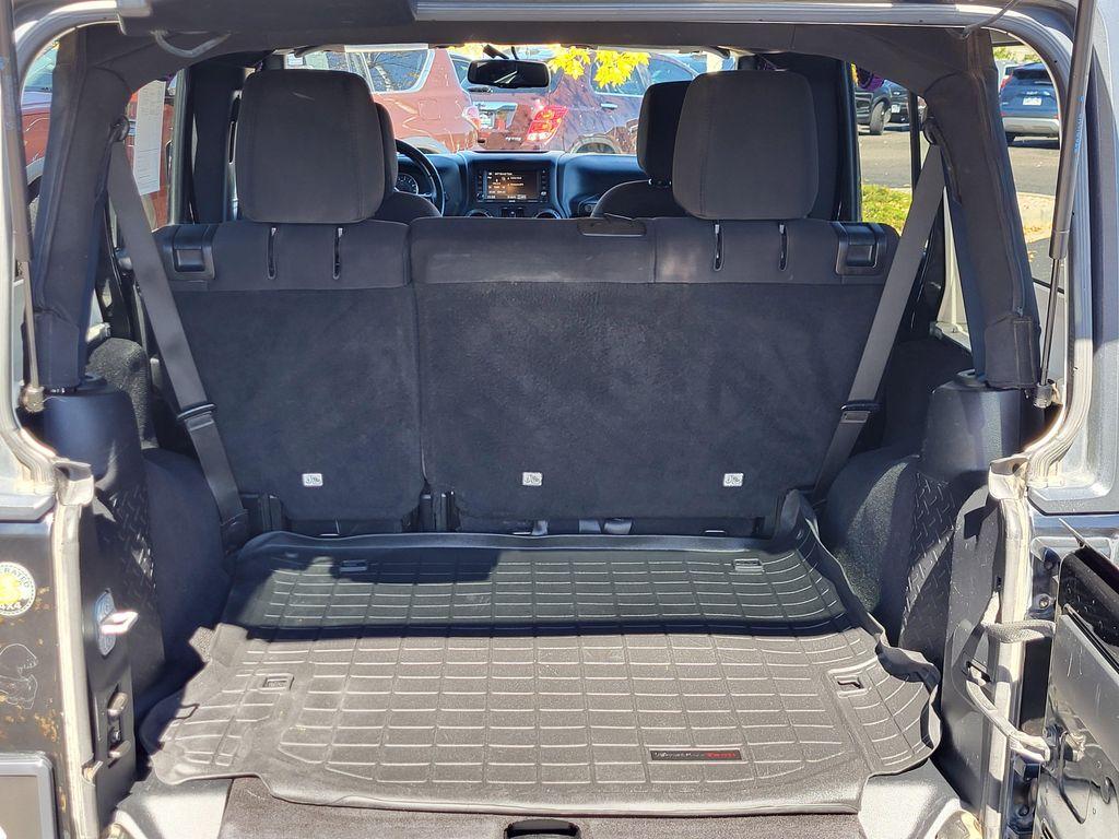 used 2014 Jeep Wrangler Unlimited car, priced at $13,598