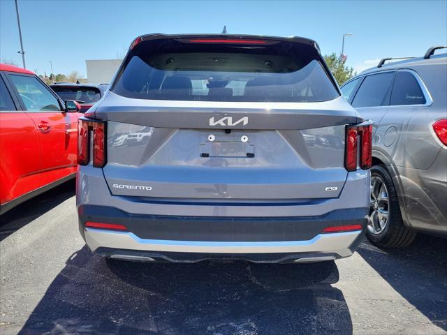 used 2024 Kia Sorento car, priced at $32,855