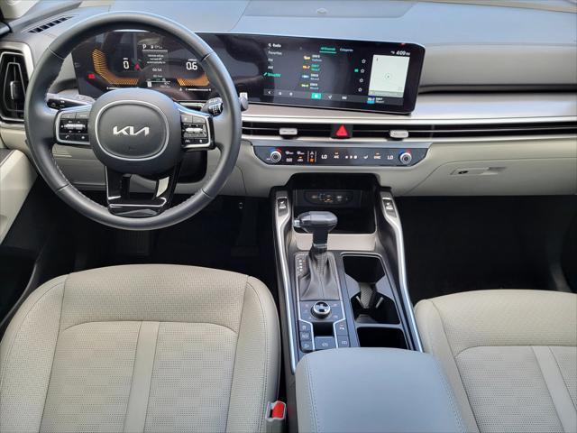 used 2024 Kia Sorento car, priced at $31,097