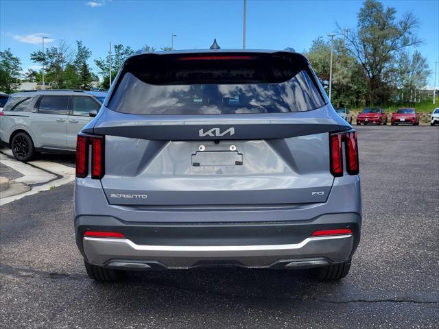 used 2024 Kia Sorento car, priced at $31,097