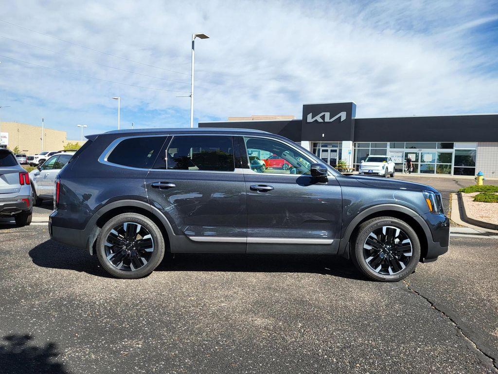 used 2024 Kia Telluride car, priced at $46,798