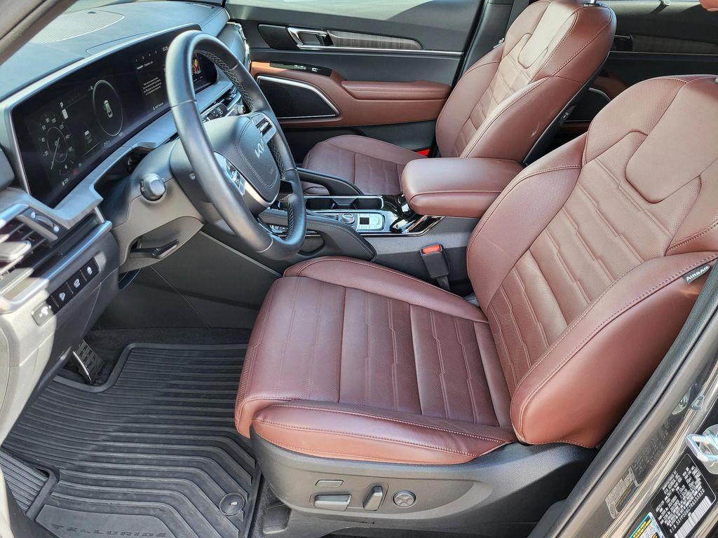 used 2024 Kia Telluride car, priced at $46,798