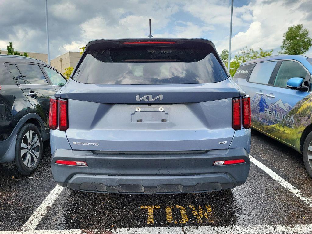 used 2023 Kia Sorento car, priced at $26,798