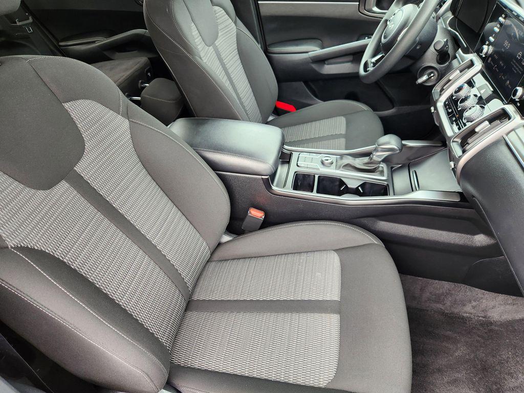 used 2023 Kia Sorento car, priced at $23,787