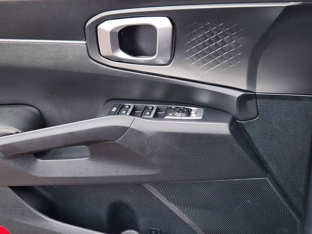 used 2023 Kia Sorento car, priced at $23,787