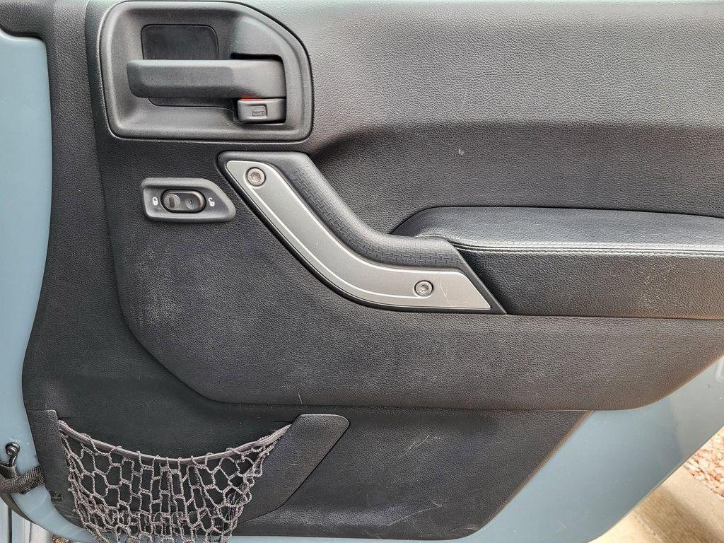used 2015 Jeep Wrangler Unlimited car, priced at $23,998