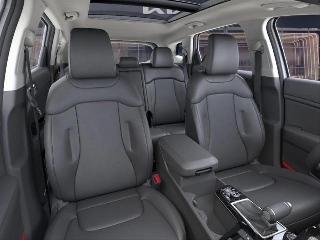 new 2025 Kia Sportage car, priced at $33,879