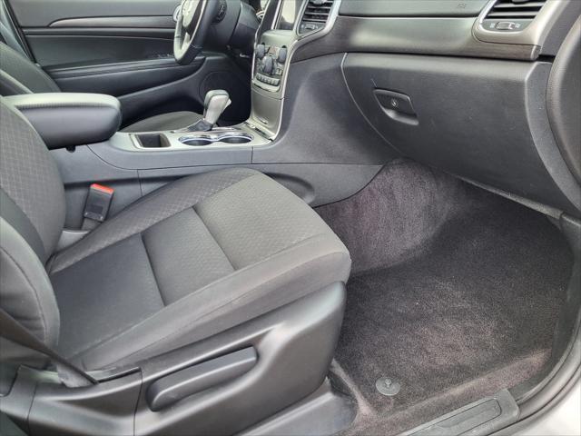 used 2018 Jeep Grand Cherokee car, priced at $16,797