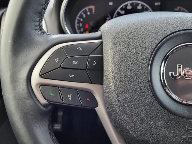 used 2018 Jeep Grand Cherokee car, priced at $16,797