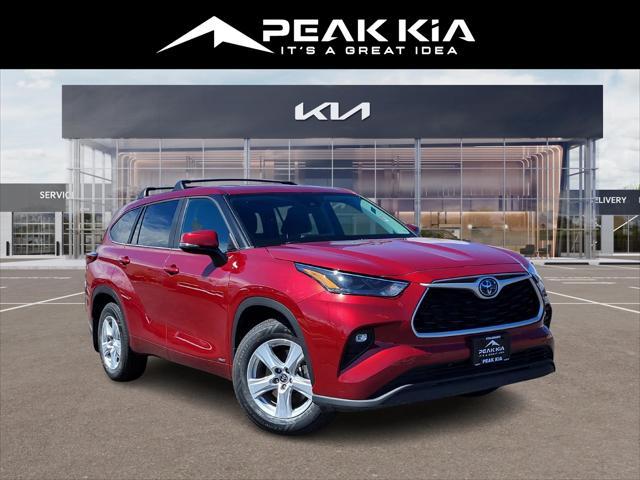 used 2023 Toyota Highlander Hybrid car, priced at $40,097
