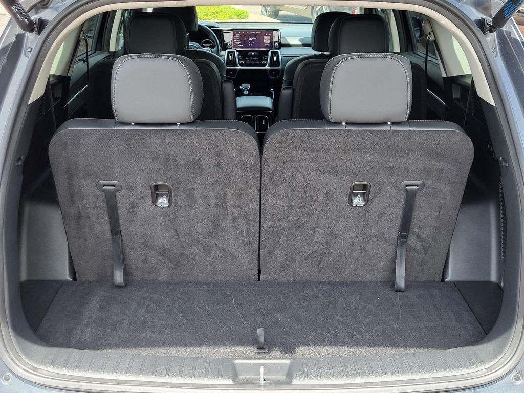 used 2023 Kia Sorento car, priced at $34,587