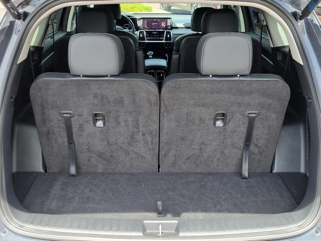 used 2023 Kia Sorento car, priced at $37,298
