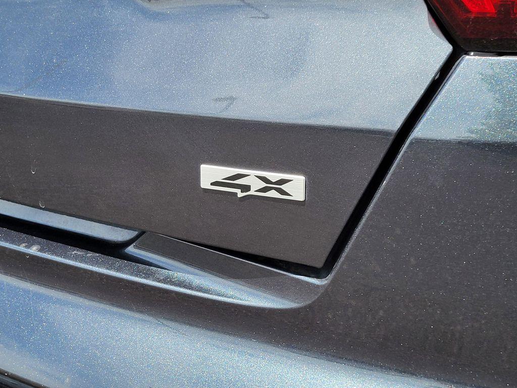 used 2023 Kia Sorento car, priced at $34,587