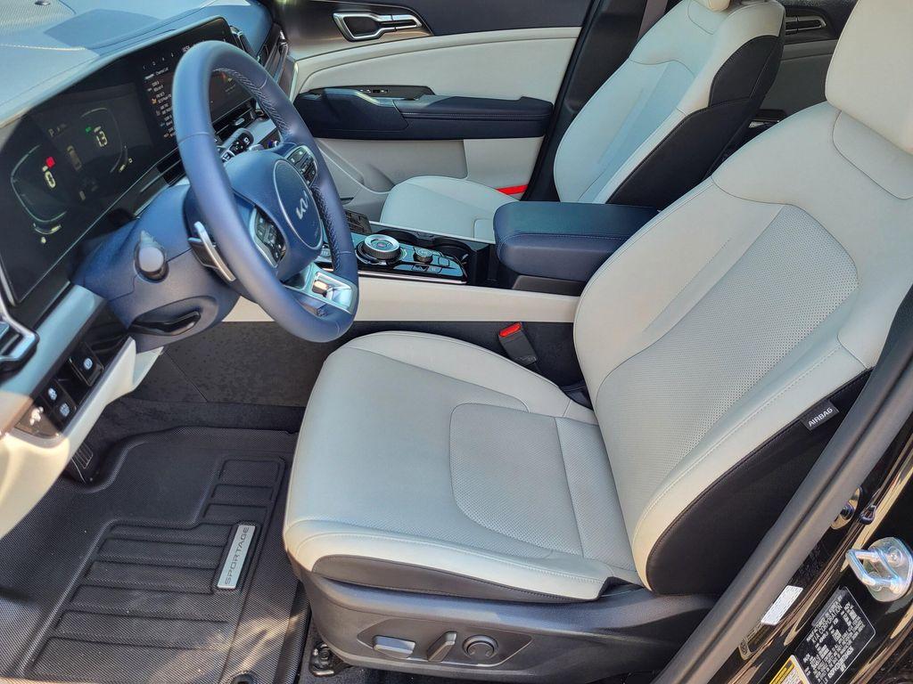 used 2024 Kia Sportage Hybrid car, priced at $31,298