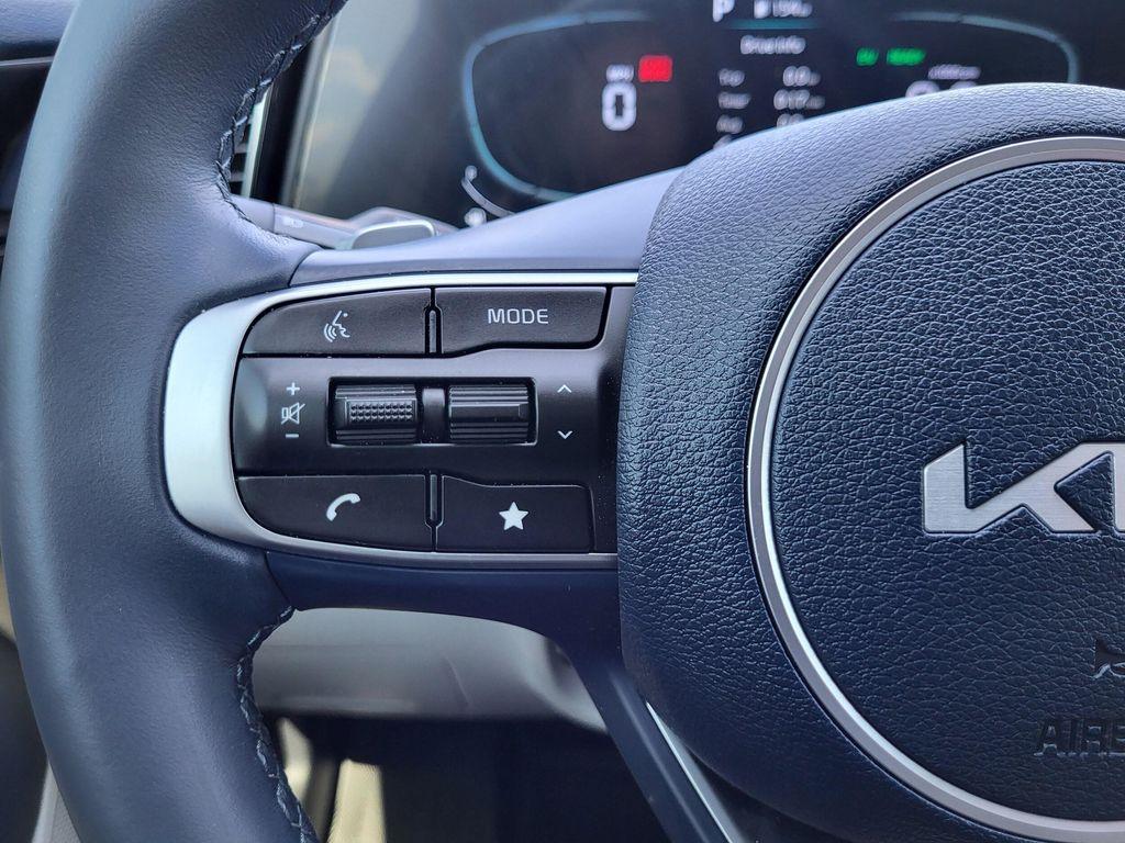used 2024 Kia Sportage Hybrid car, priced at $31,298