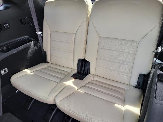 used 2016 Kia Sorento car, priced at $16,597