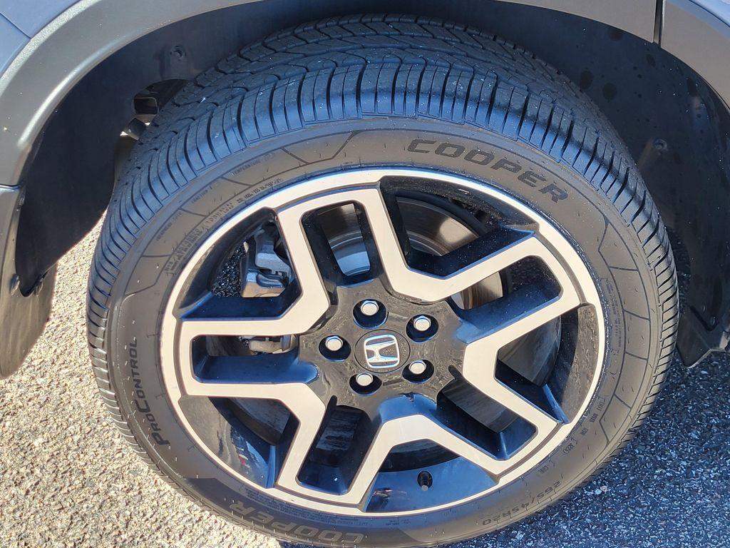 used 2022 Honda Passport car, priced at $36,098