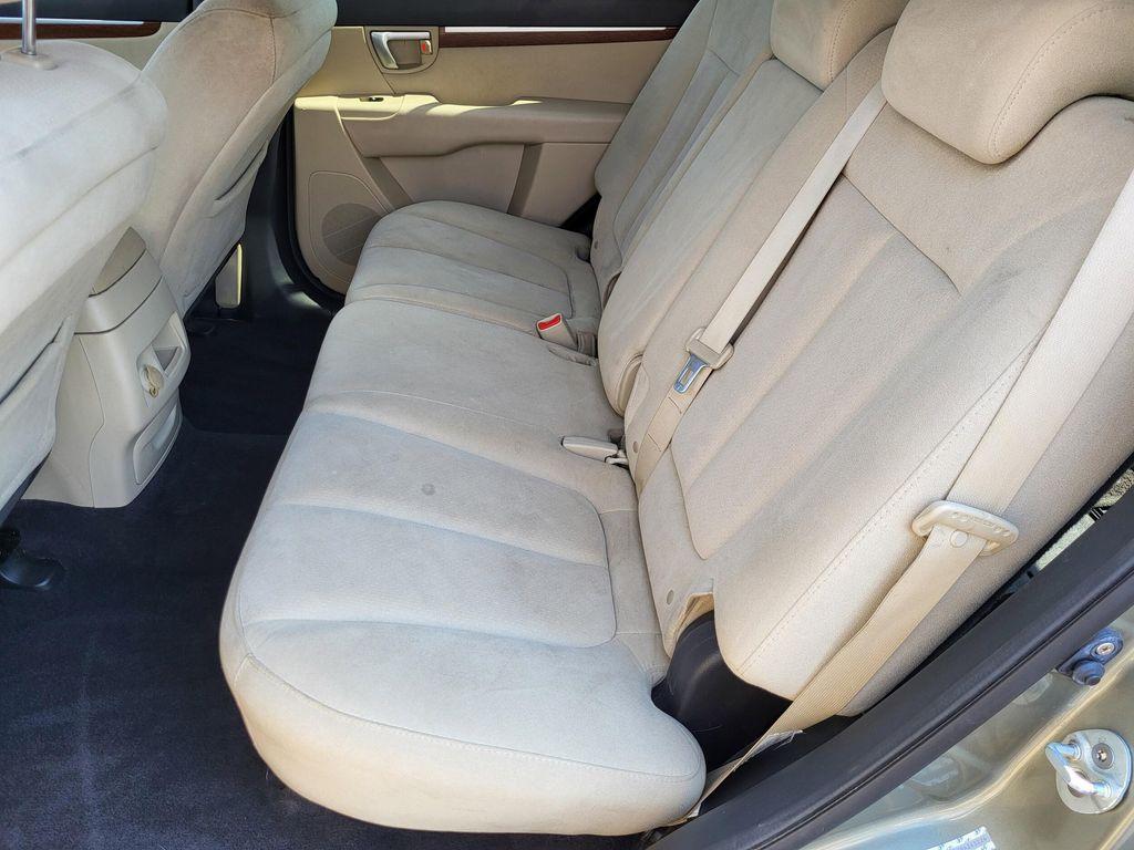 used 2009 Hyundai Santa Fe car, priced at $6,298