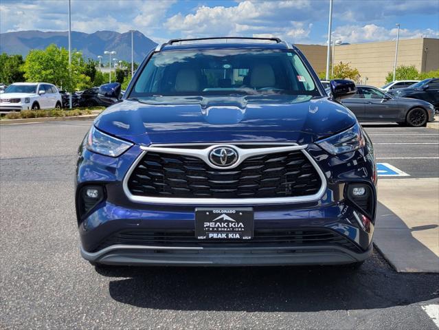 used 2022 Toyota Highlander car, priced at $31,797