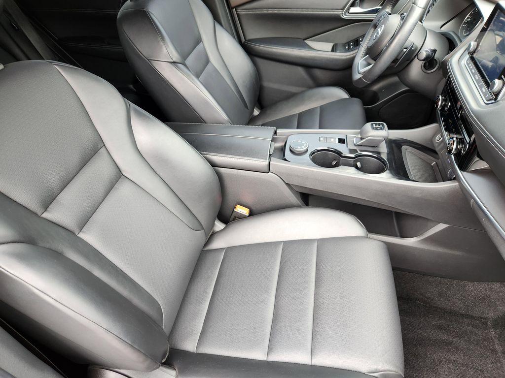 used 2021 Nissan Rogue car, priced at $23,797