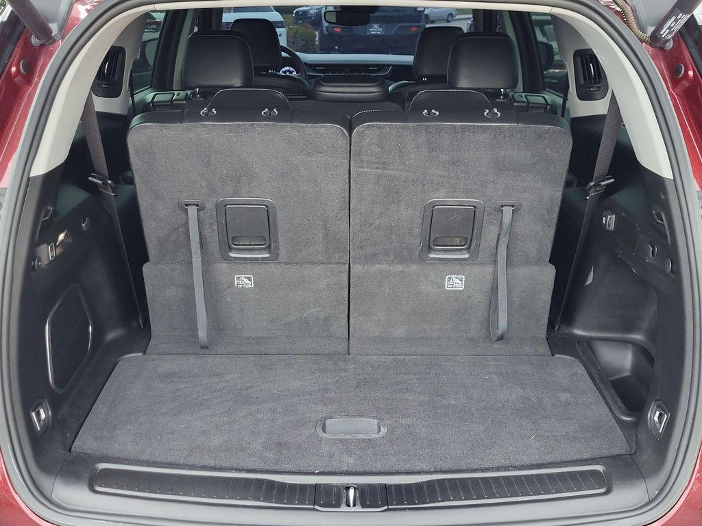 used 2022 Jeep Grand Cherokee L car, priced at $28,397