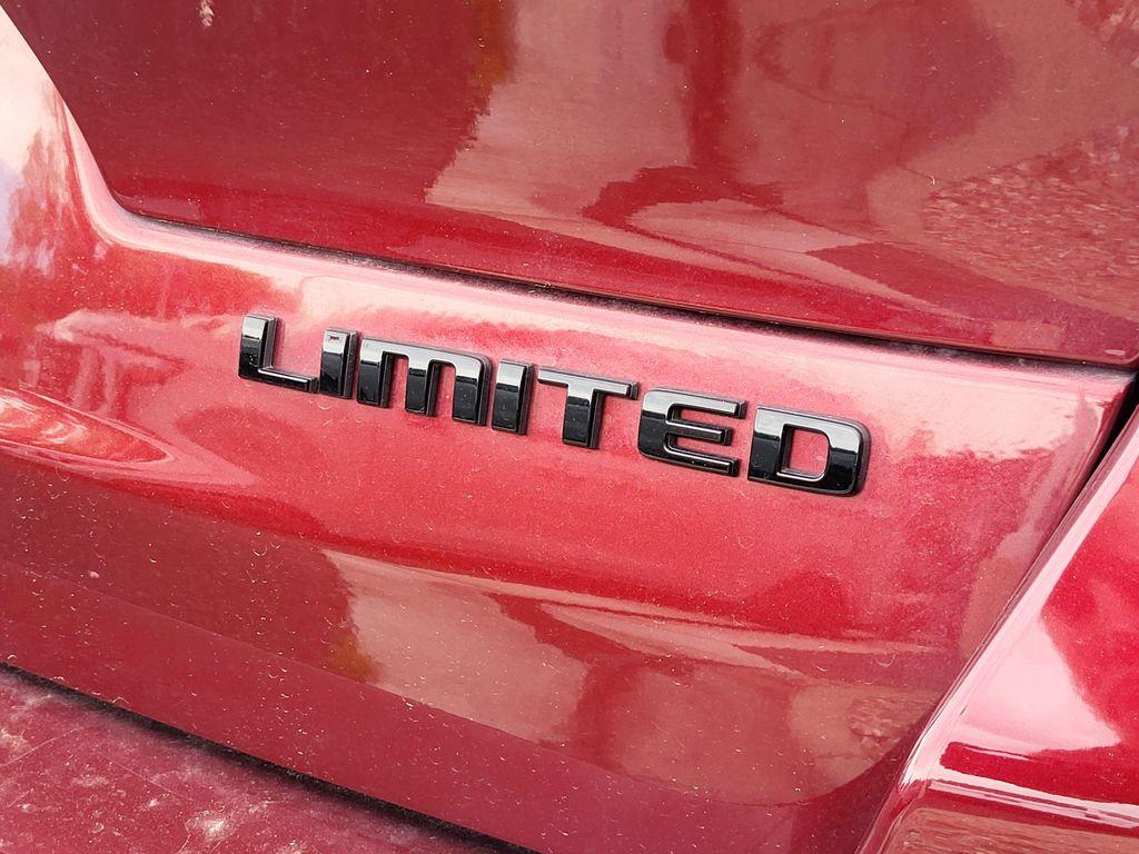 used 2022 Jeep Grand Cherokee L car, priced at $28,397