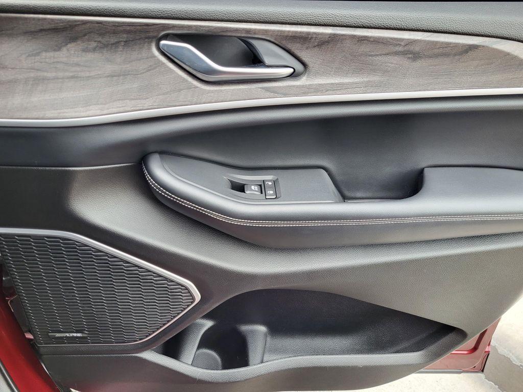 used 2022 Jeep Grand Cherokee L car, priced at $28,397