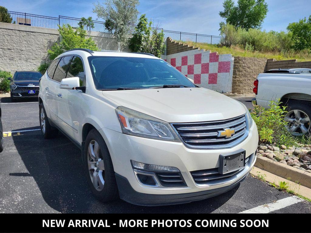 used 2013 Chevrolet Traverse car, priced at $8,988