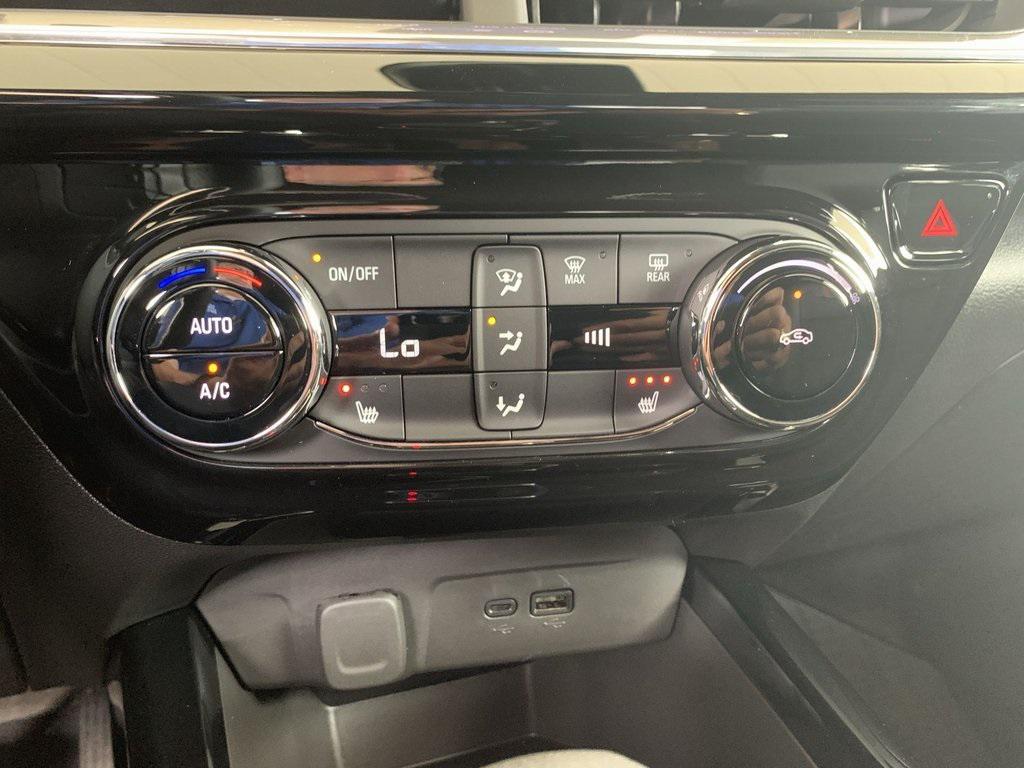 used 2025 Chevrolet Trax car, priced at $22,990