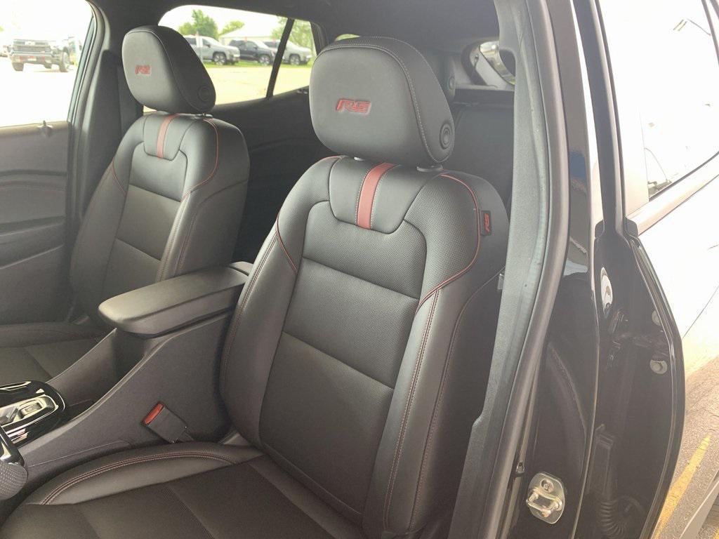 used 2025 Chevrolet Trax car, priced at $22,990