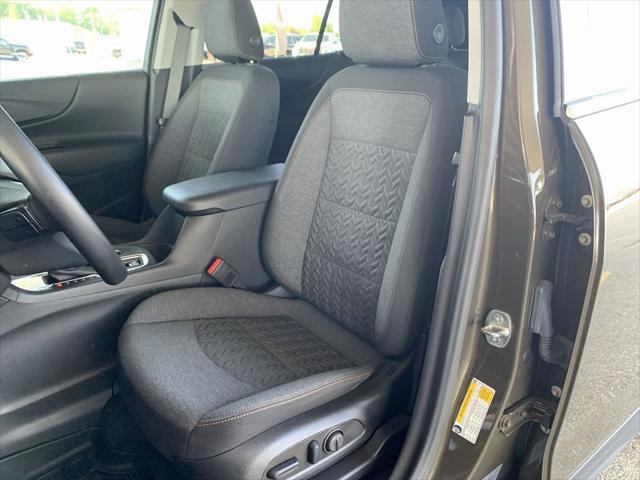 used 2023 Chevrolet Equinox car, priced at $22,987