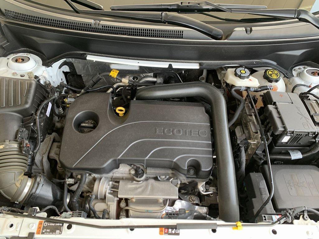 used 2023 Chevrolet Equinox car, priced at $17,240