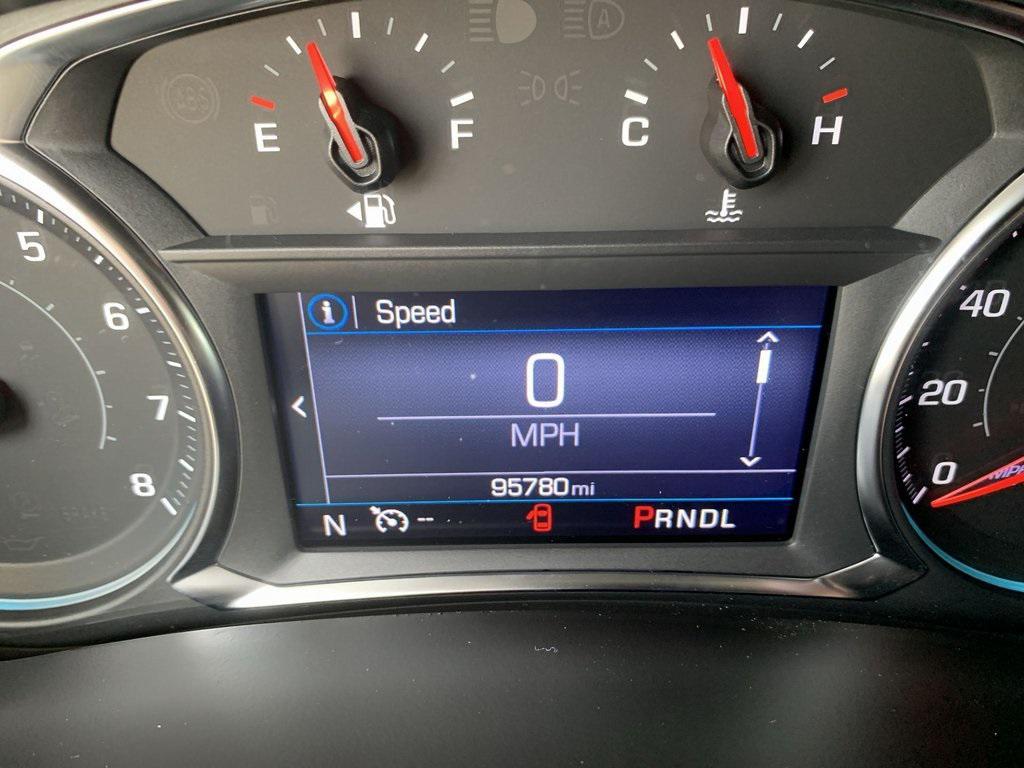 used 2023 Chevrolet Equinox car, priced at $17,240