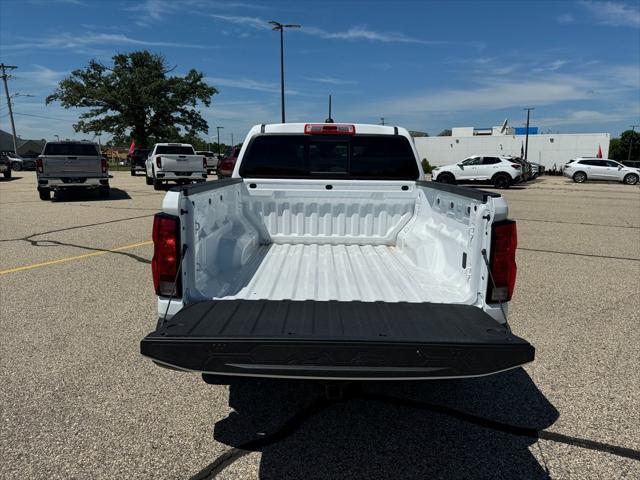 new 2024 Chevrolet Colorado car, priced at $33,750