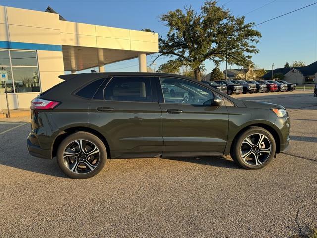 used 2023 Ford Edge car, priced at $33,567