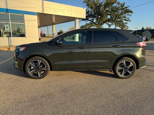 used 2023 Ford Edge car, priced at $33,567